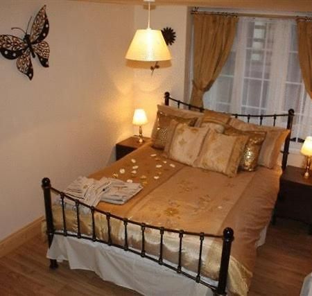 Robertsbridge Retreat At Cornhill Self Catering Apartments Værelse billede