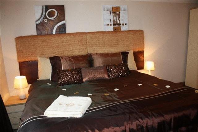 Robertsbridge Retreat At Cornhill Self Catering Apartments Værelse billede